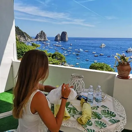 La Finestra Sui Faraglioni * Κάπρι